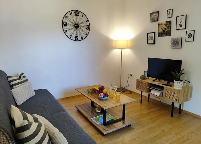 Pavao 1402 Holiday home *