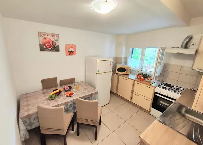 Pavao 1402 Holiday home *
