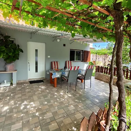 Vakantiehuis Pavao 1402